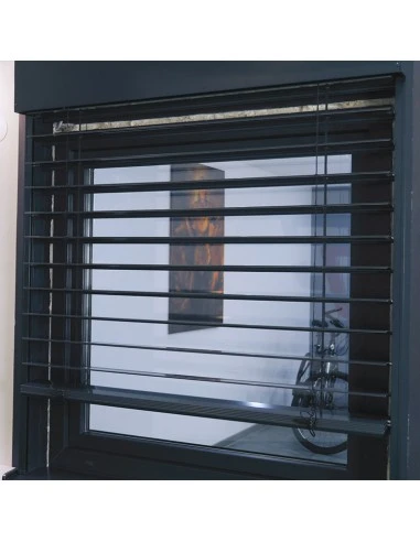 Raffstore Z90 2000 x 1000 mm mit Antrieb