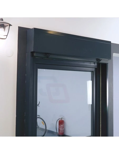 Raffstore Z90 1500 x 1000 mm mit Antrieb
