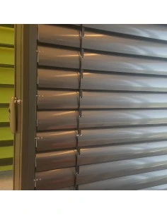 Raffstore C80 1000 x 1000 mm mit Antrieb 2