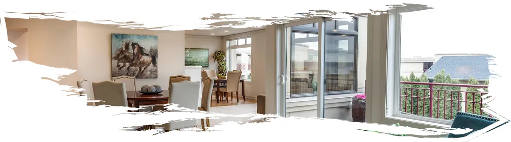 Moderne Terrassen-Schiebet&uuml;r in einem stilvollen Wohnzimmer